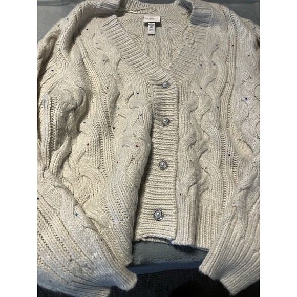 St Johns Bay NWT Oatmeal Color Cardigan with Gems Size XXL - Picture 2 of 9